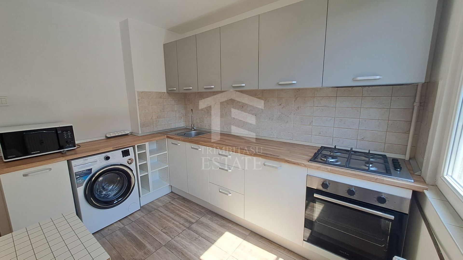 Apartament 2 camere renovat 5 min de Politehnica - Poză 14