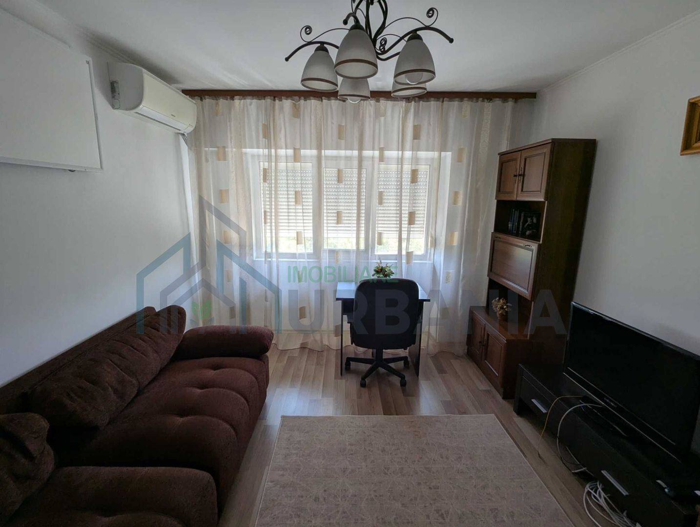 Închiriere cameră în apartament 3 camere, Centru, lângă UMF, Bulevardul Independenței - Poză 1