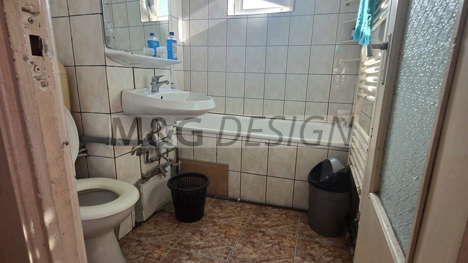 Ap 3 camere, zona Lipovei, etaj 3, decomandat - Poză 30