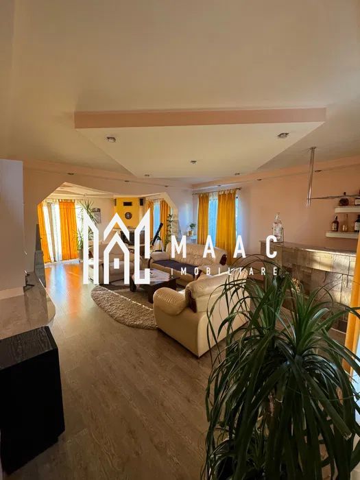 Casa De Lux | 4 Camere | 270 Mp - Poză 1