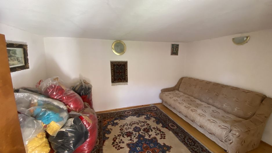 Oferta rezervata! Casă Individuală de Vânzare în Săcele - Poză 10