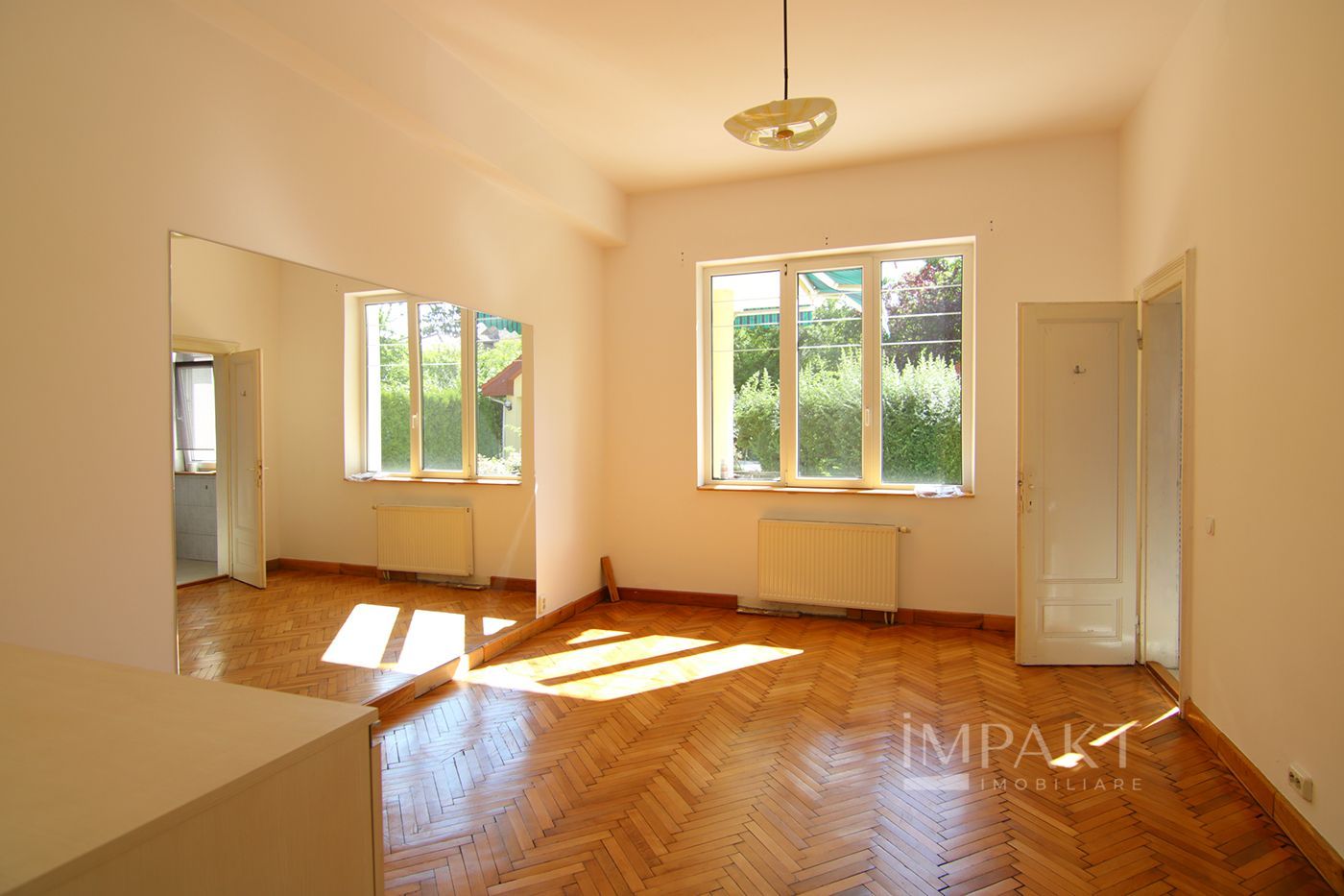 Casa individuala situata la 2 minute de Parcul Engels ! - Poză 11