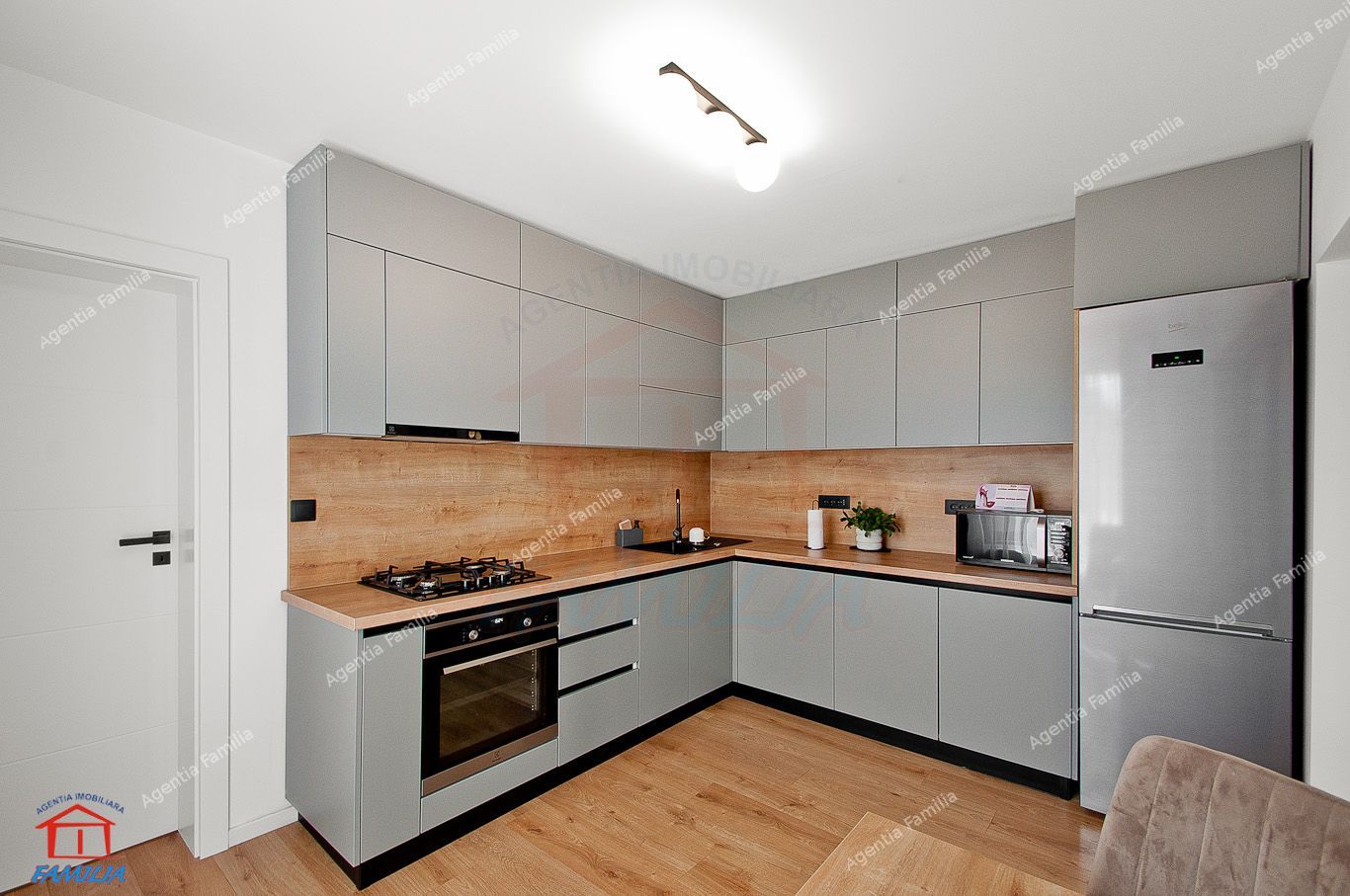 169.900 Euro casa noua Vanatori - Poză 19