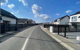 Casă pe un singur nivel INDEPENDENTĂ ENERGETIC - Cartier NOU - Poză 9