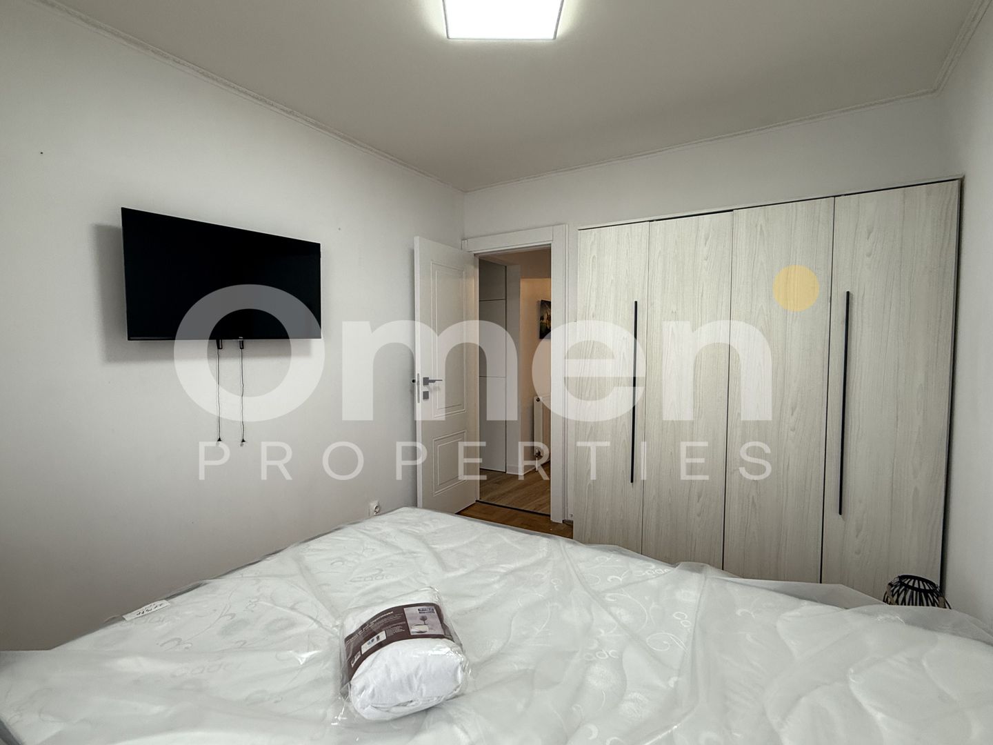 Apartament 3 camere decomandat, etaj 1,  zona centrală - Poză 10