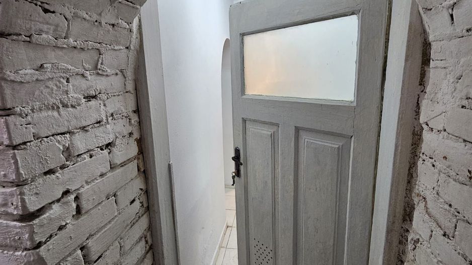 Vanzare Boxa demisol, Bvd. Republicii - Poză 8