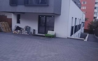 Dau in chirie cladire de 500 mp, superfinisat, teren 600 mp,str Meteor - Poză 3