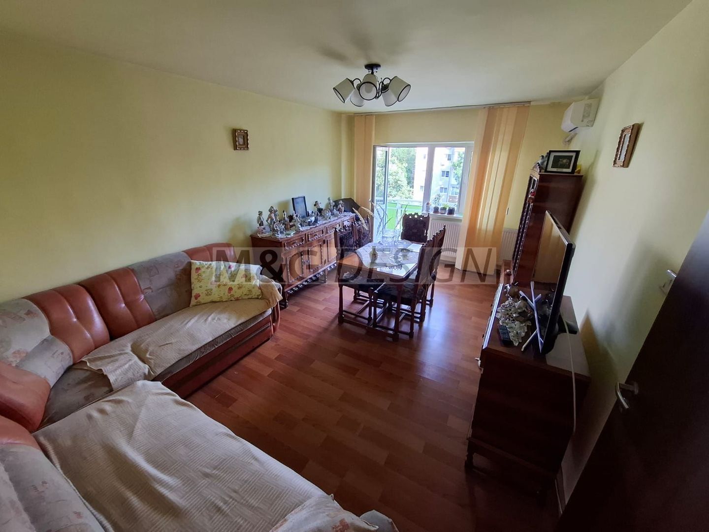 Aradului Vest, 3 camere decomandate, 2 bai, 2 balcoane, centrala gaz, - Poză 1