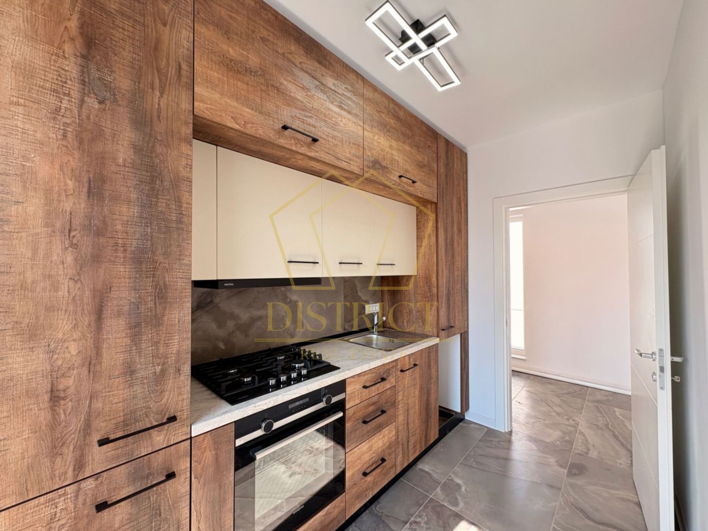 Apartament mobilat cu 2 camere si pod | Giroc | Profi - Poză 6