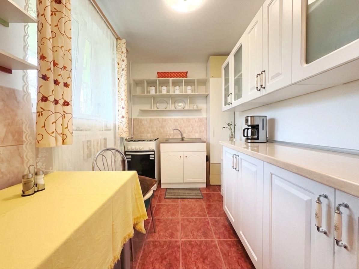Apartament 2 camere, renovat complet – ideal locuință sau investiție - Poză 6
