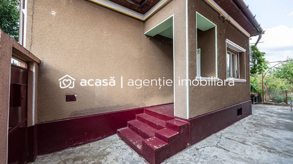 O casă în Grădiște, cu grădină proprie - teren 316 mp - Poză 2