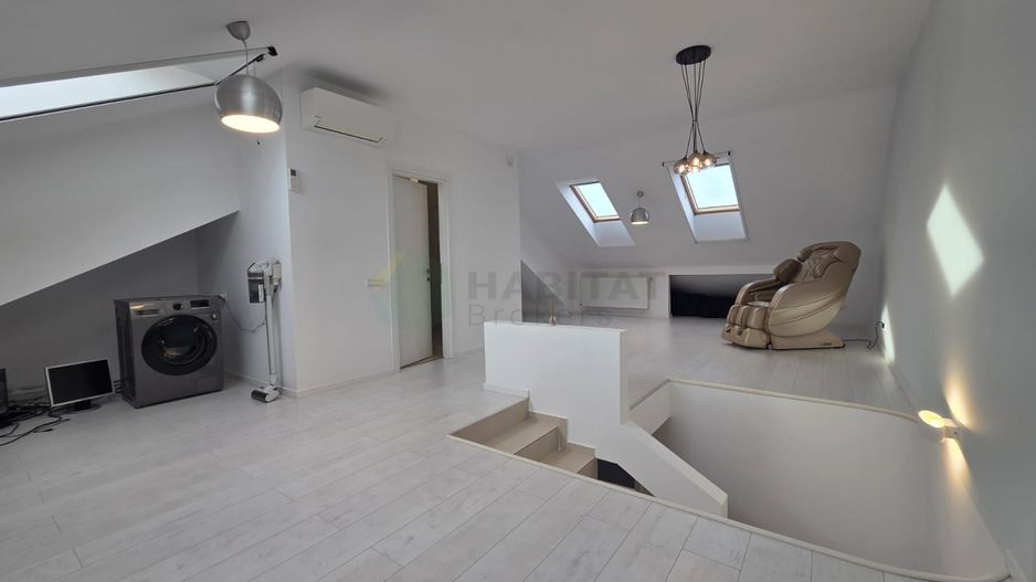 Vilă  cu mansardă, piscină și design modern – Tunari - Poză 28