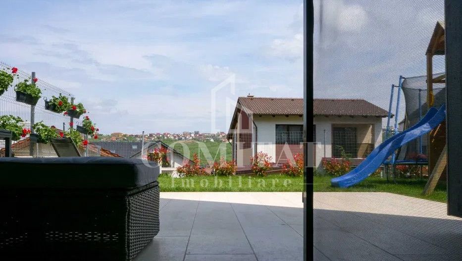 Duplex la cheie | locuință pe care o poți numi ”acasă” - Poză 3