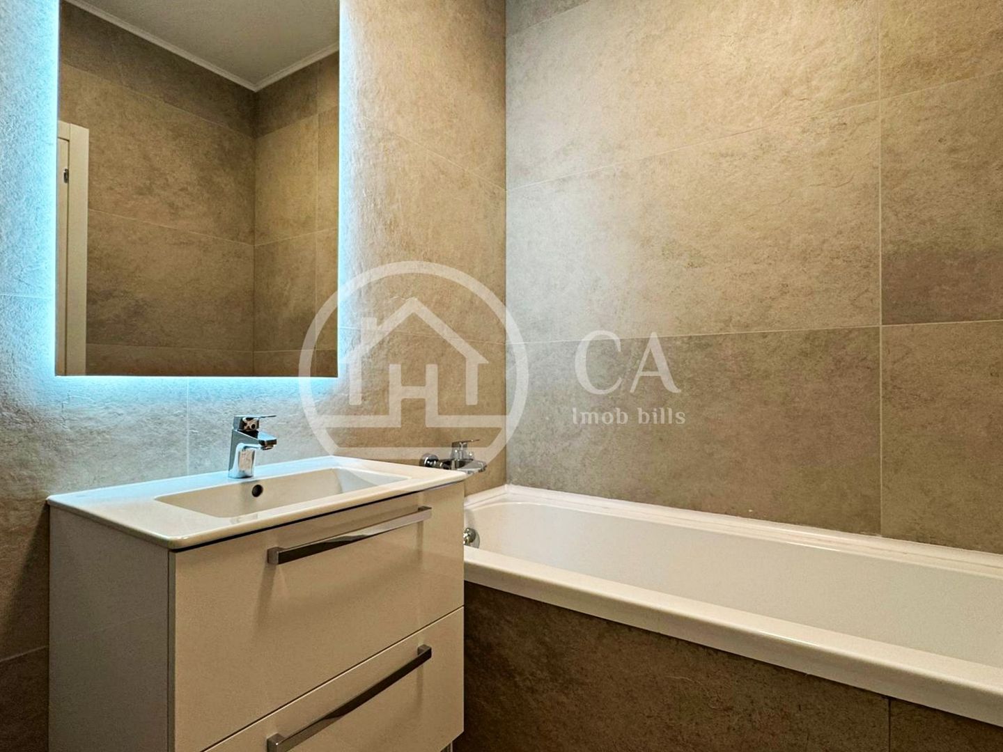 Apartament LUX de închiriat cu 2 camere în PRIMA ARENA, Oradea - Poză 11