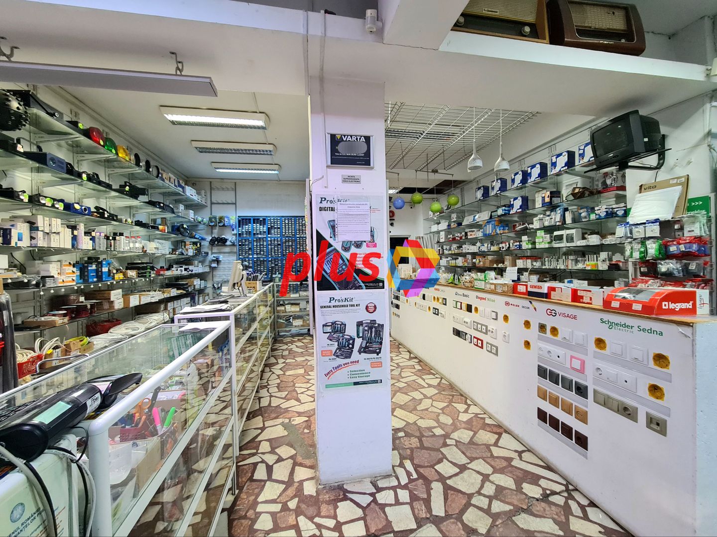 Spatiu comercial la vânzare Brasov - 120 mp # plus-imo.ro - Poză 3