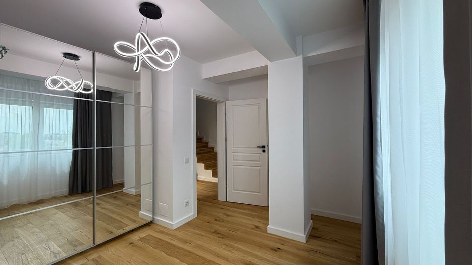 Luxury Duplex with Stunning Sunset Views *** Iancu Nicolae - Poză 5