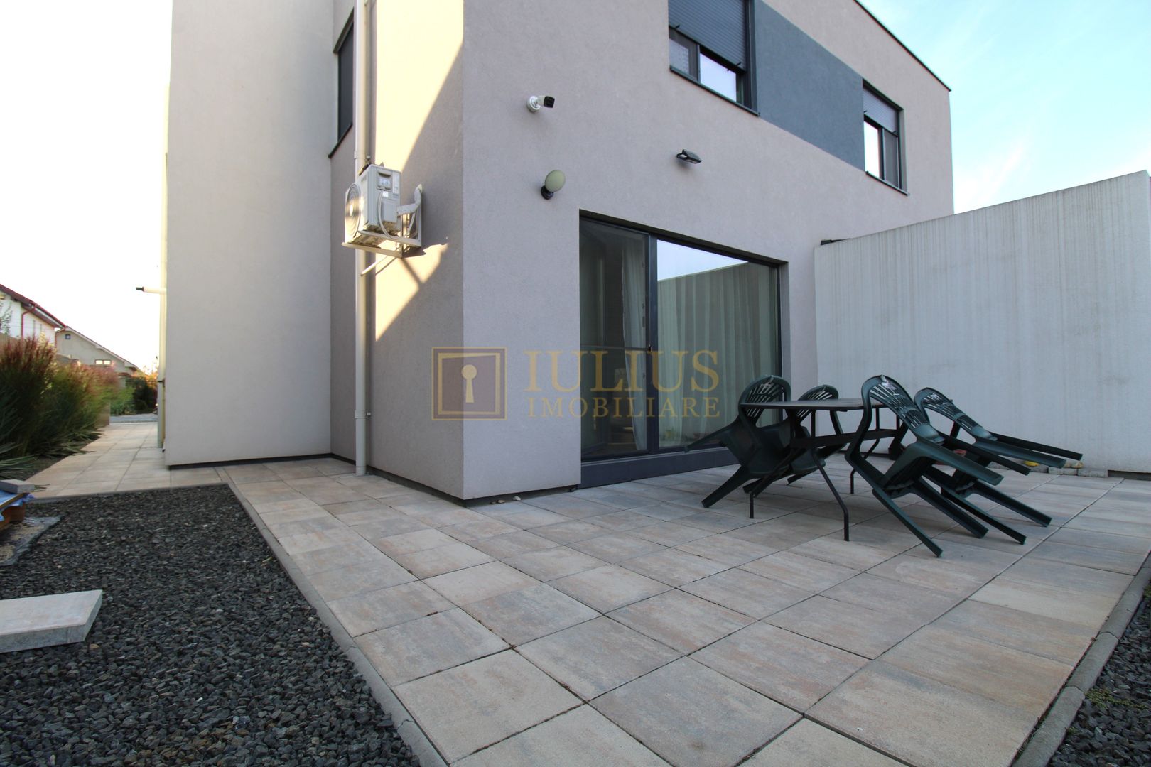 zona M.City Mall Moșnița Nouă; Duplex; 3 dormotoare, suprafata teren 325mp - Poză 2