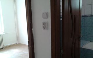 Apartament parter 5 camere, central – Piața Crângași, vad comercial - Poză 6