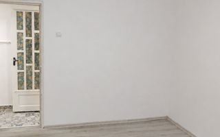 Garsonieră de închiriat – Micro 19, parter | Ideală pentru elevi, stud - Poză 5