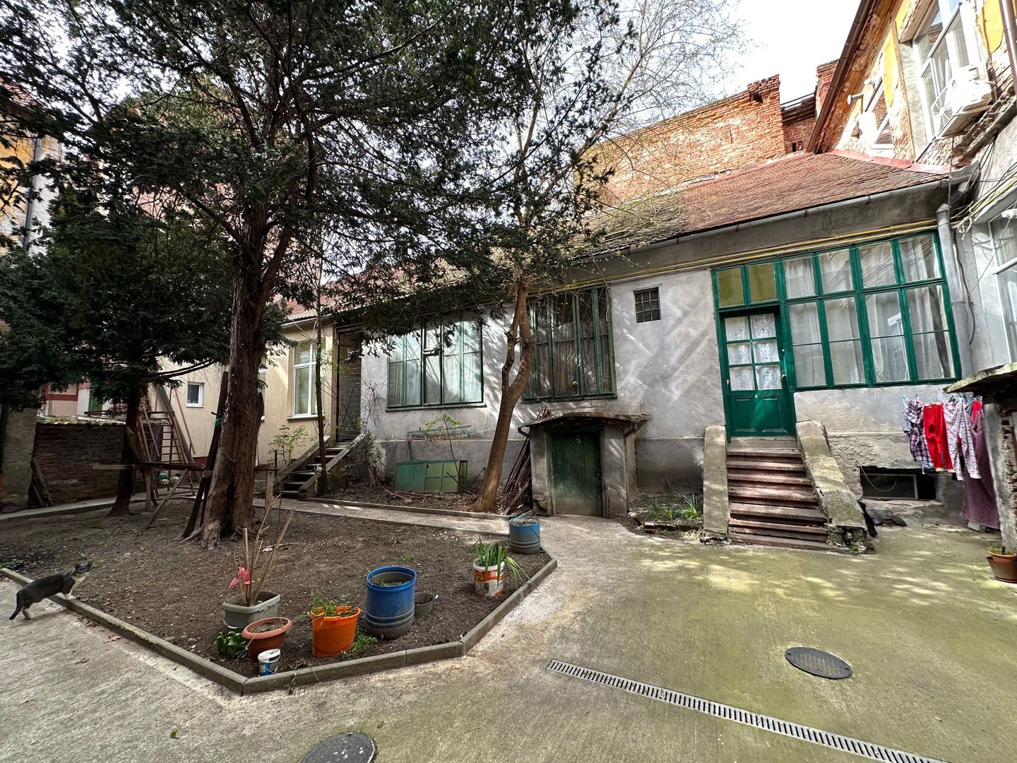 Apartament în cladire istorică renovată - Poză 14