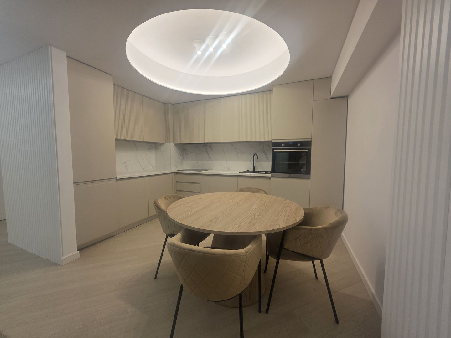 3 camere | Prima inchiriere | Cortina North - Poză 4