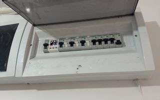 Vanzare Apartament 2 Camere Calea  Vitan intersectia Mihai Bravu - Poză 8