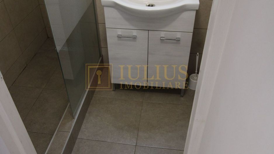 2 camere, Circumvalatiunii, ideal pentru cuplu, 1 persoana, centrala proprie - Poză 8