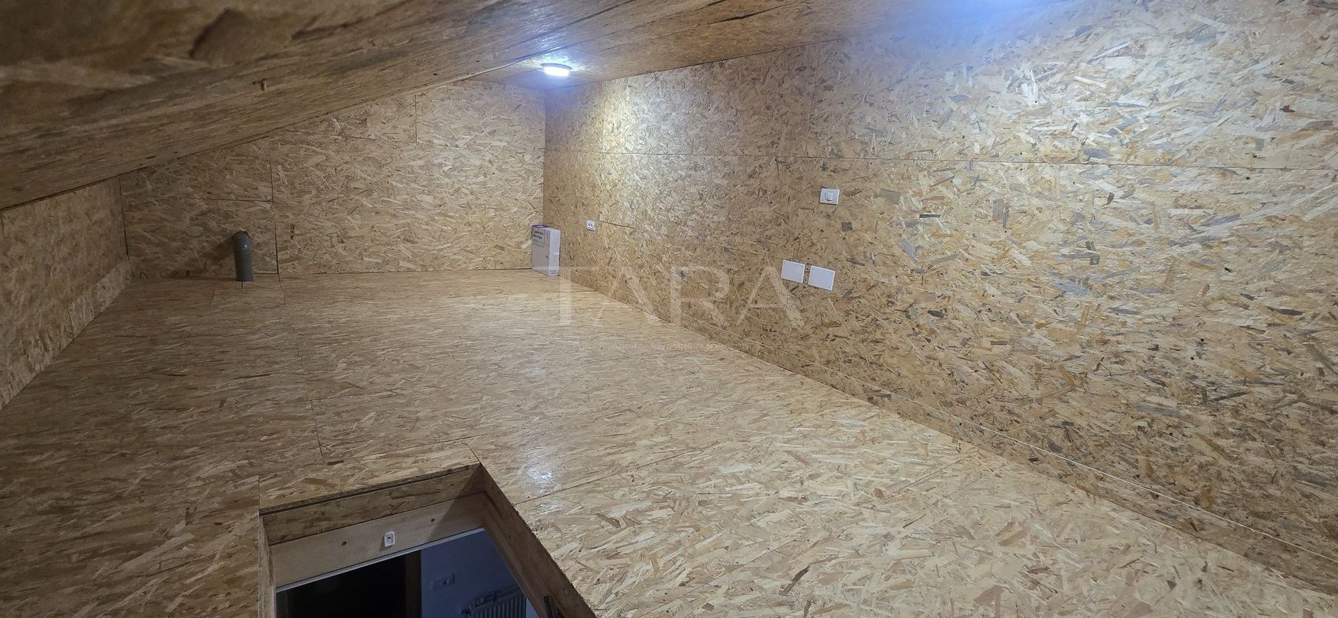 Apartament cochet cu balcon, parcare și spațiu de depozitare. - Poză 7