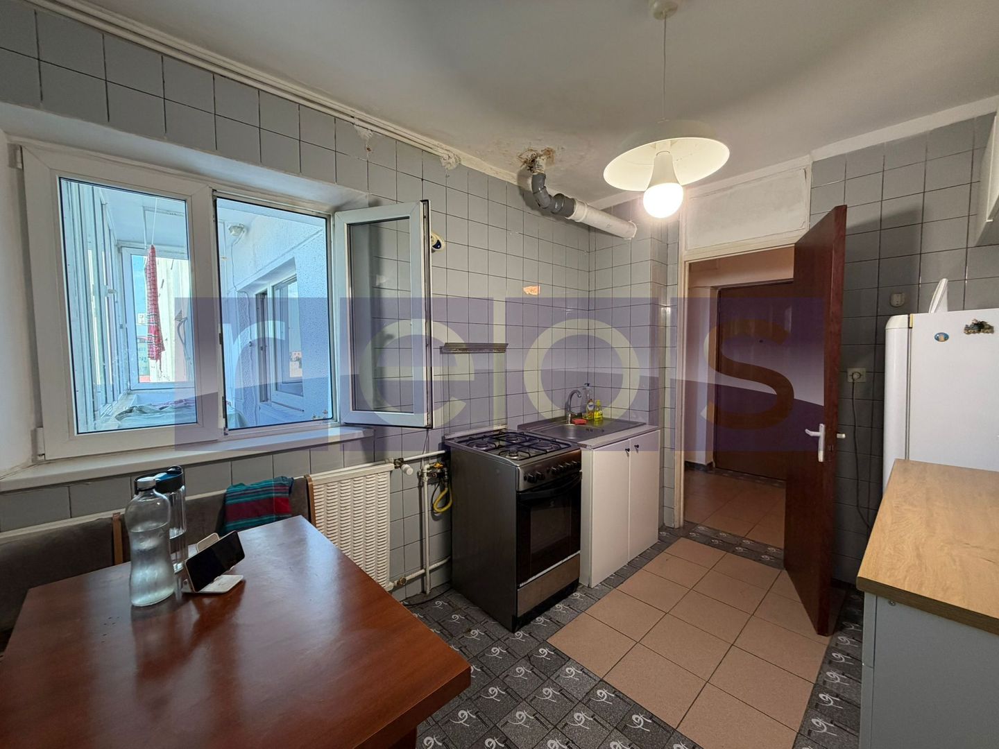 DE VANZARE 2 CAMERE BANU MANTA – APROAPE DE PIATA VICTORIEI - Poză 5
