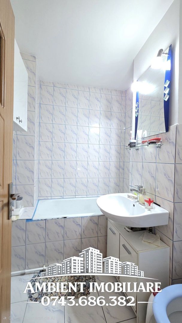 Apartament cu 2 camere, ETAJ 3, mobilat și utilat, VASLUI - zona NORD; - Poză 6