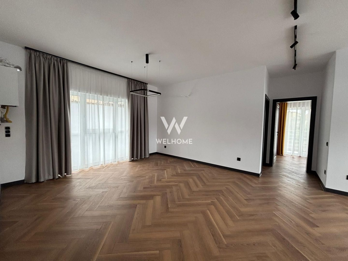 Apartament 3 camere LA VILA cu 2 locuri de parcare in SIBIU - Poză 1