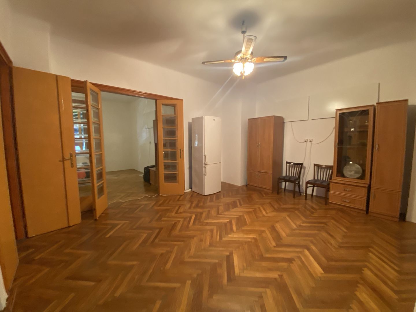 Apartament generos zona Piata 700 - Poză 4