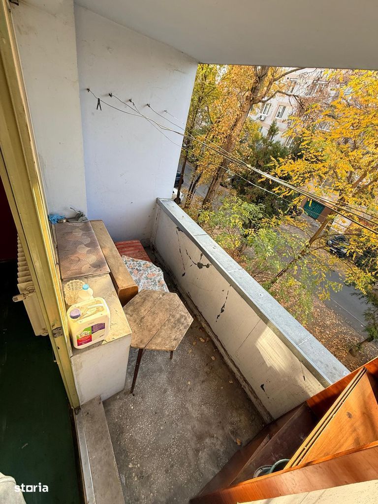 Vânzare apartament 3 camere, decomandat, etaj 1/4 – 66,79 mp + boxă – Drumul Tab - Poză 3