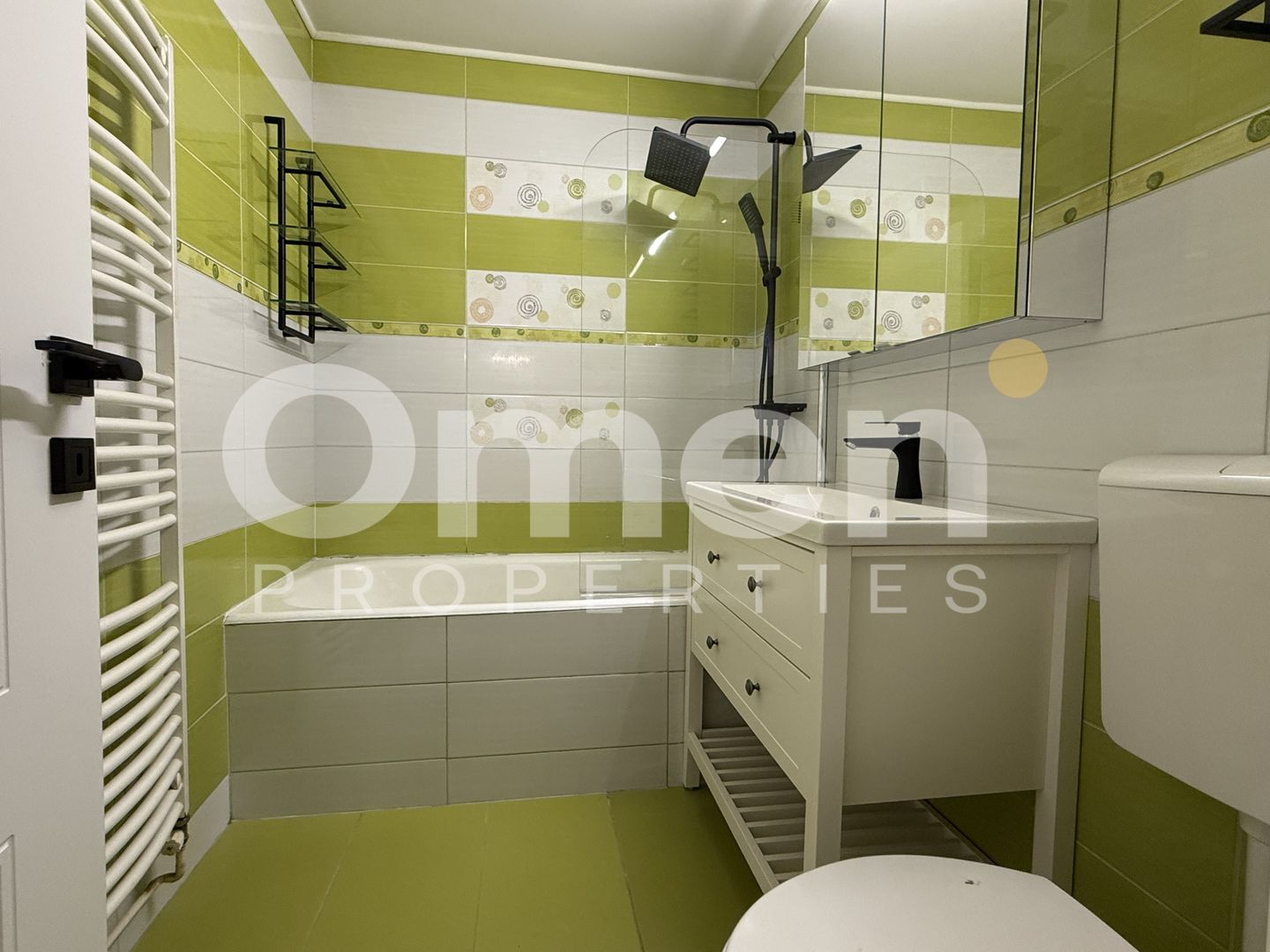 Apartament 3 camere decomandat, etaj 1,  zona centrală - Poză 11