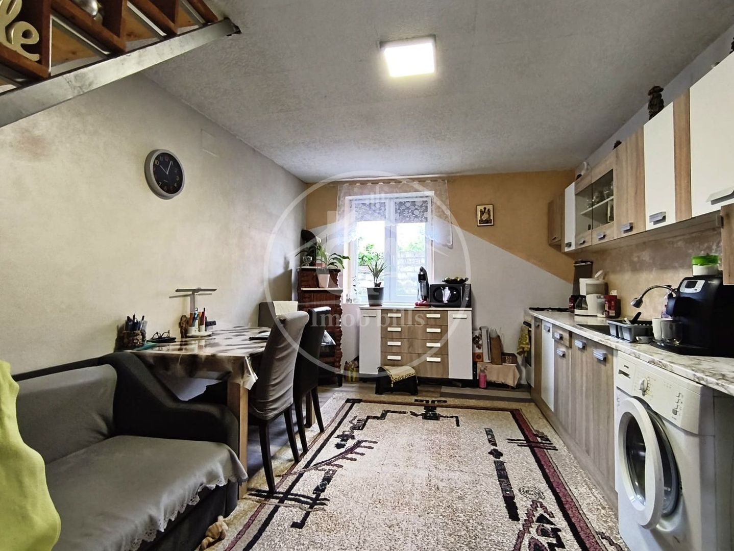 Apartament cu 2 camera la curte comuna de vanzare Central, Oradea - Poză 3