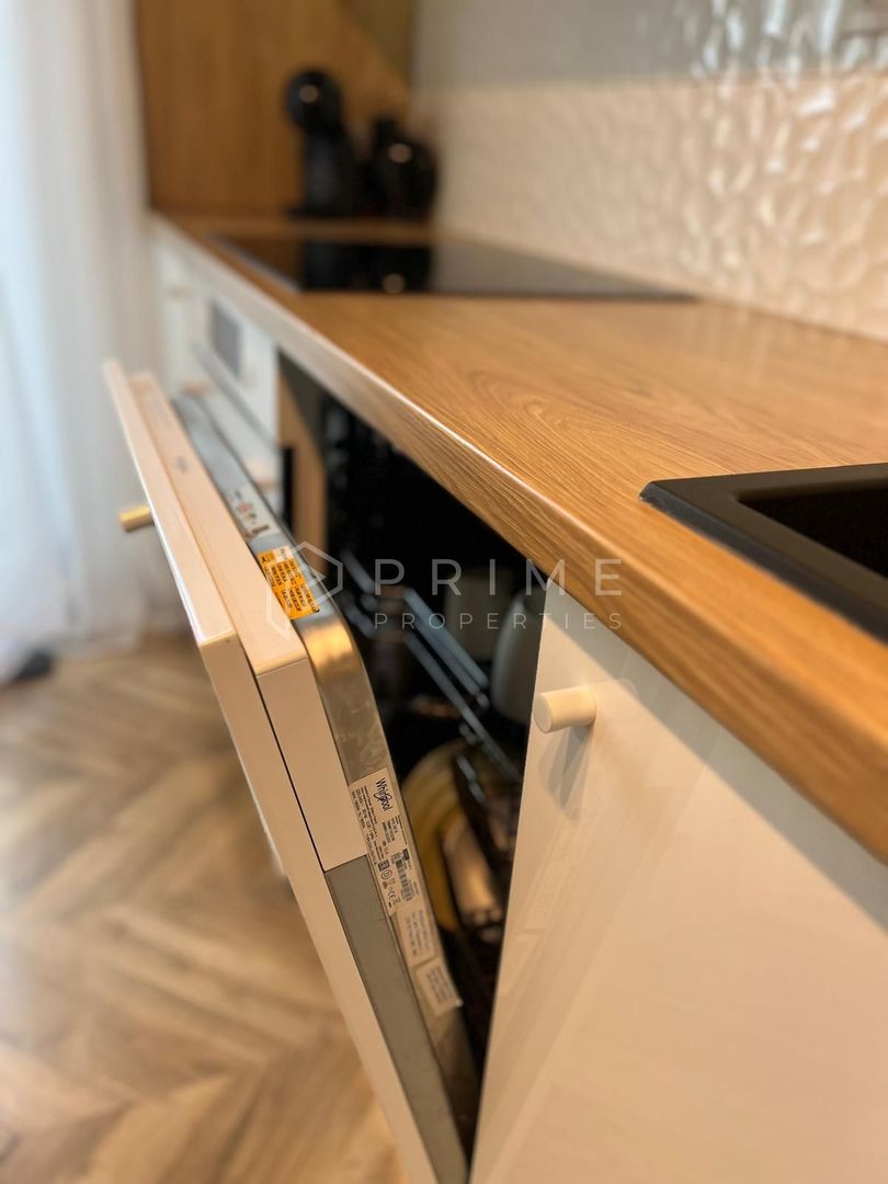 Apartament 2 camere lux de închiriat, central, bloc nou, loc parcare - Poză 9