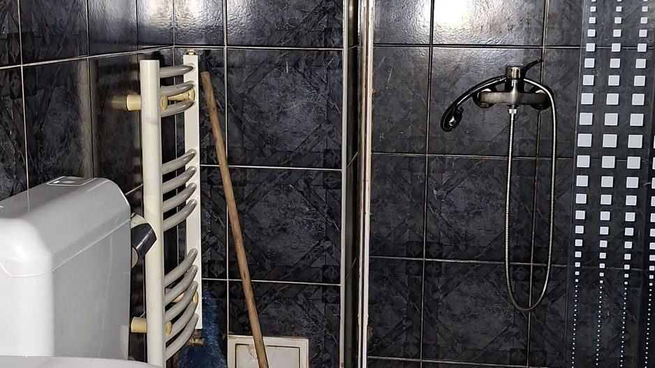 Apartament cu 3 camere - zona semicentrala - Poză 8