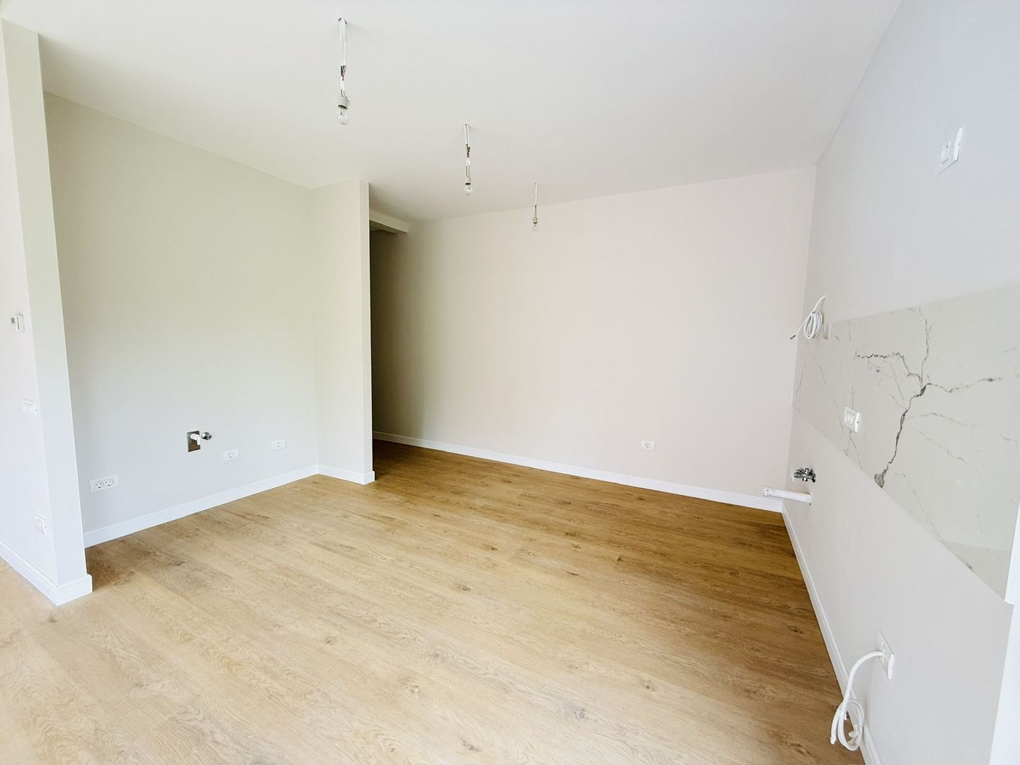 Complexul Studențesc | 3 camere | Scară interioară | 94 mp | Parcare privata - Poză 4