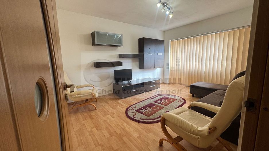 Apartament de 3 camere Dacia - 420 euro - Poză 5