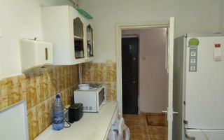 Apartament 3 camere de inchiriat, zona Cantemir, Iasi - 74 mp, etaj 3 - Poză 5
