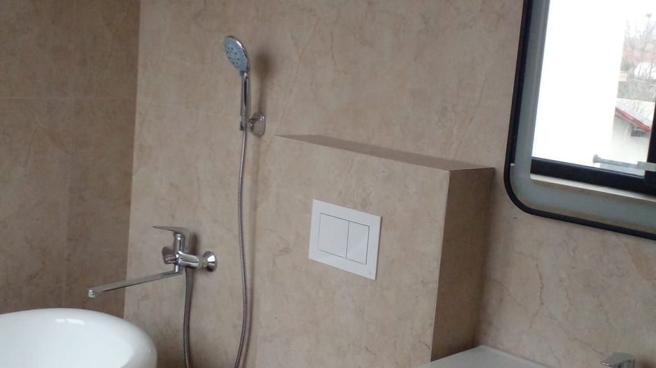 Reședință Modernă cu Finisaje Distinse - Poză 33