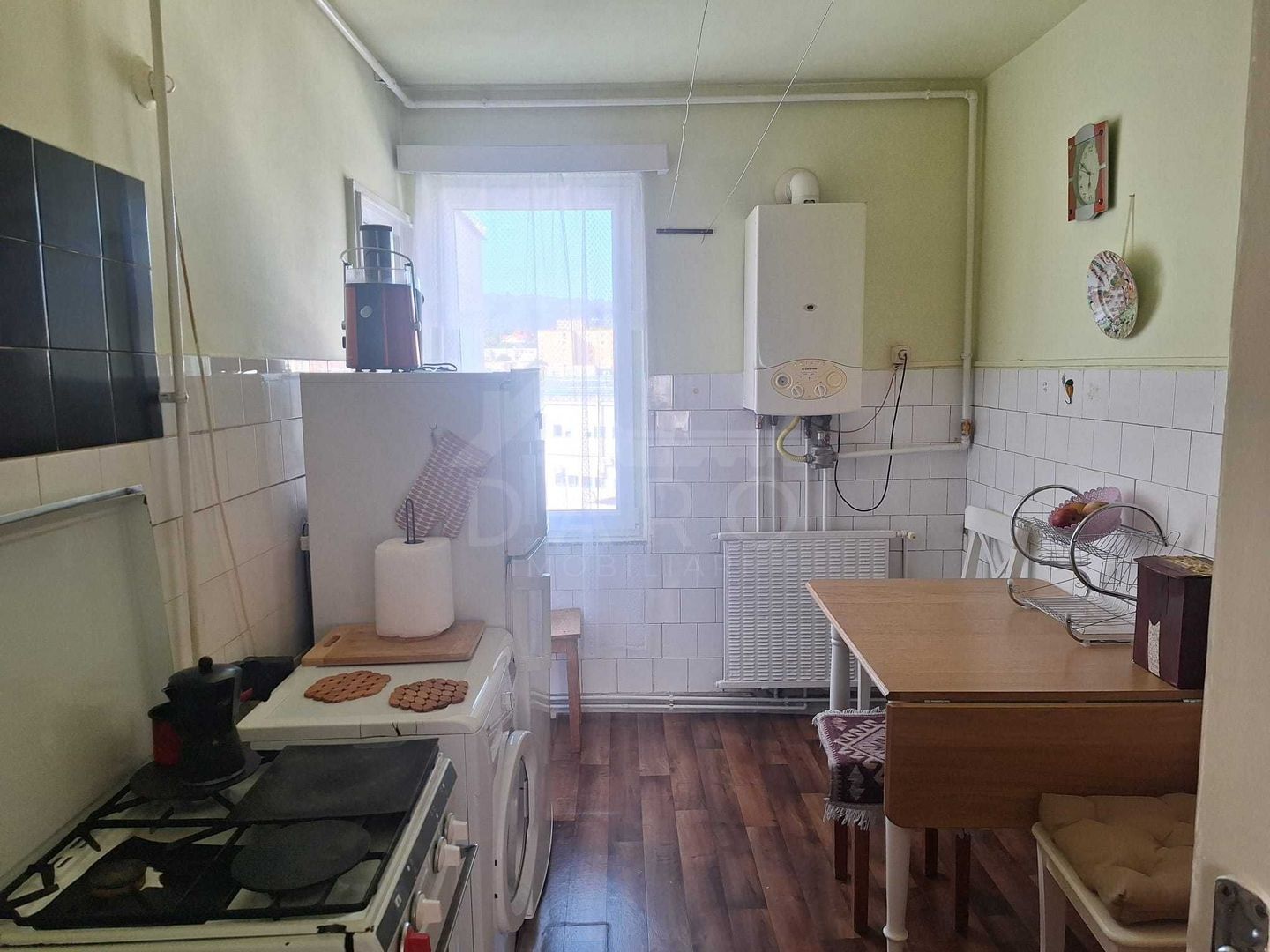 Apartament cu 4 camere, confort I – Tudor - Poză 4