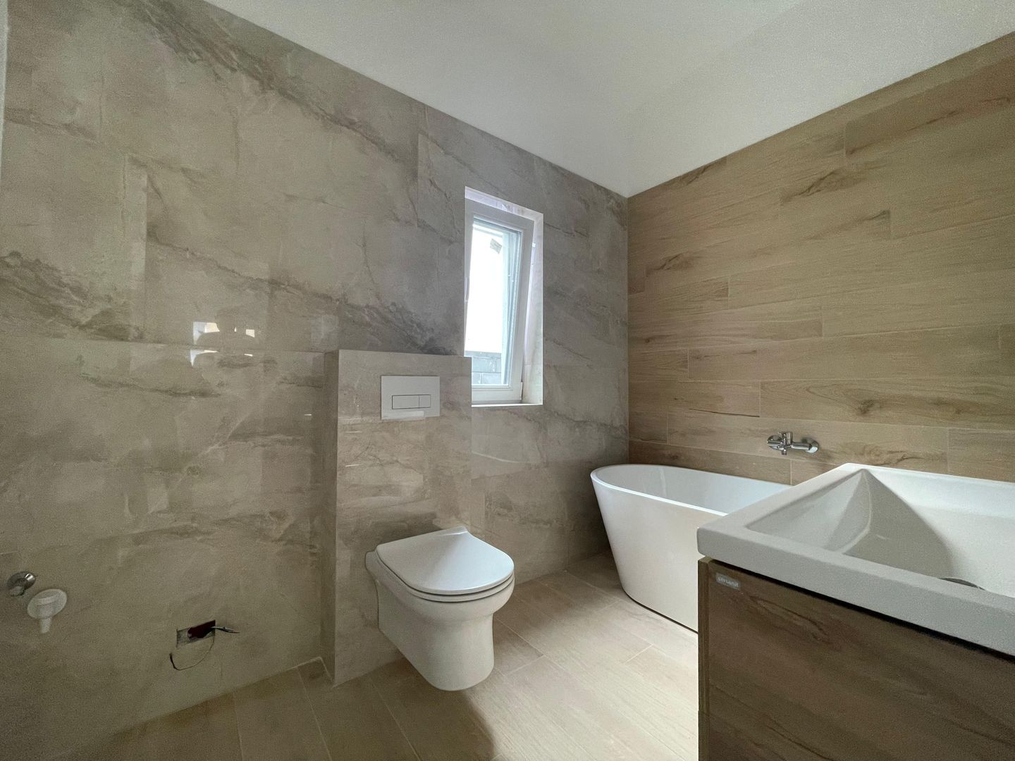 Duplex modern - despartit prin dressing - 4 camere |Urseni| - Poză 9