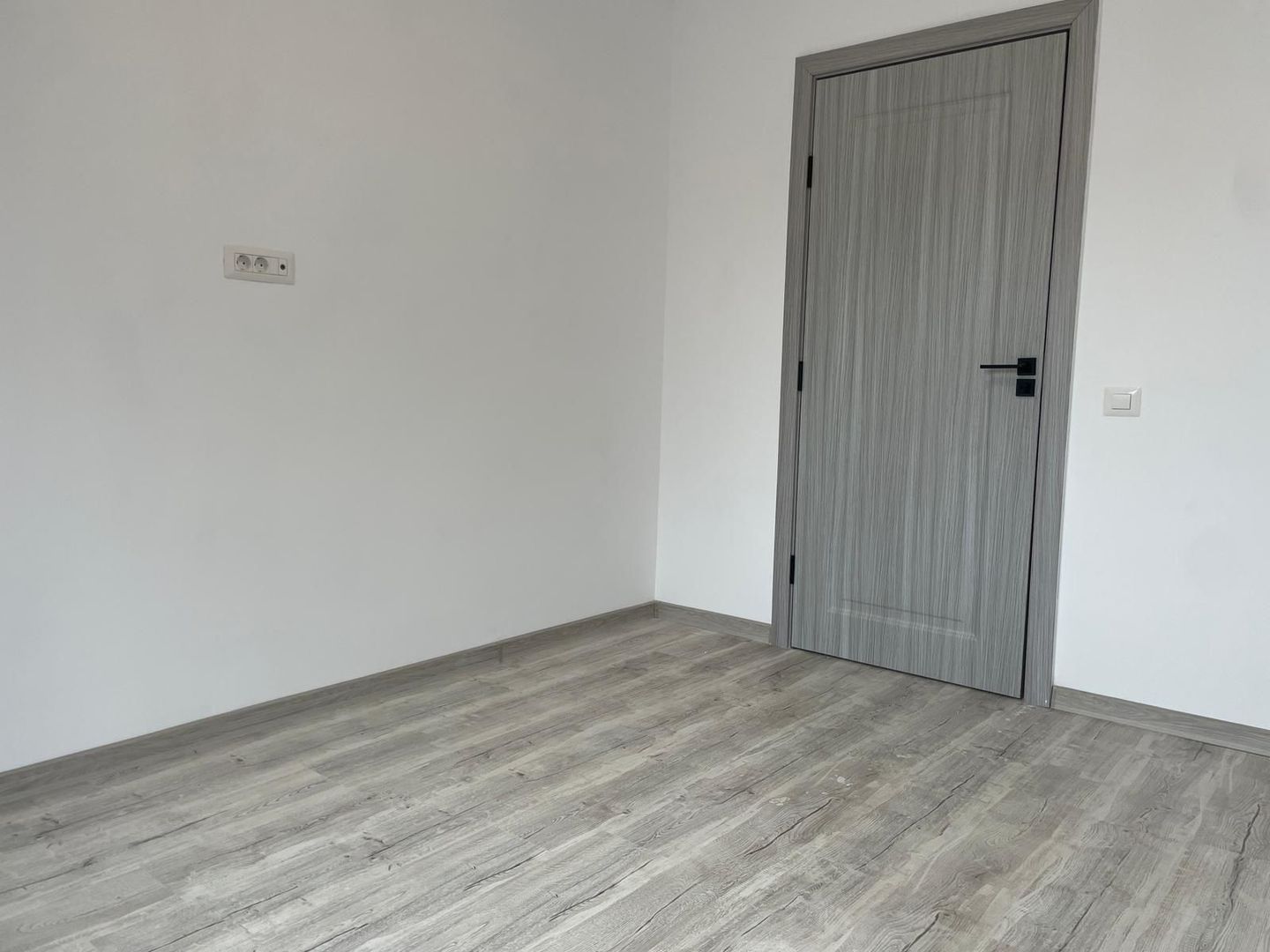Apartament 3 camere Emil Racovita Ocazie. - Poză 8