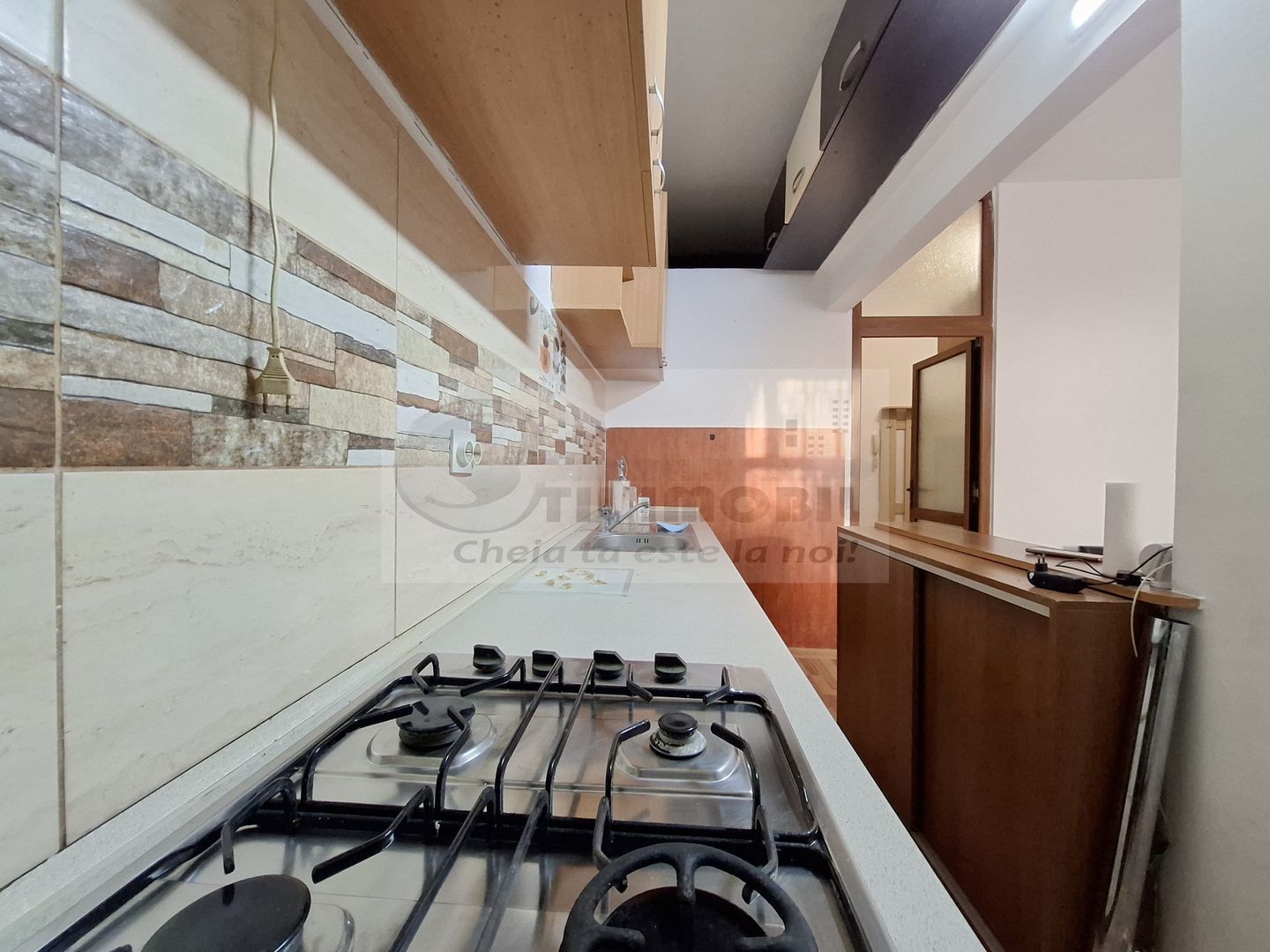 Garsoniera mobilata si utilata de inchiriat in Iasi, zona Granit - Poză 7