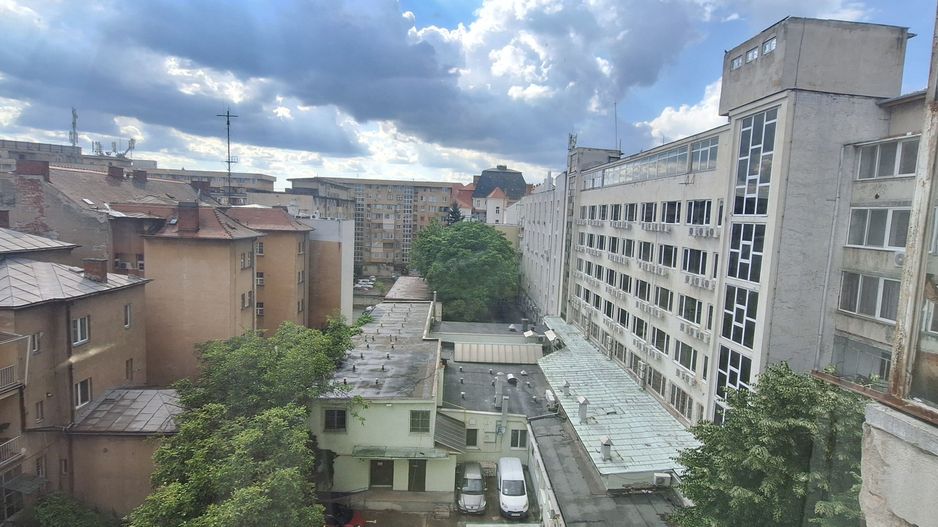 Apartament cu 2 camere - Piata Victoriei - Poză 1