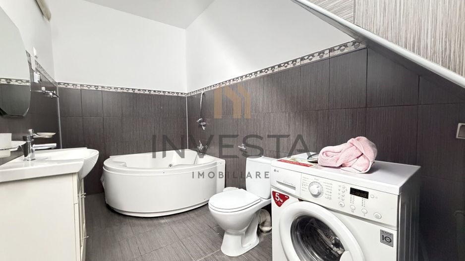 Casa cu 4 camere de inchiriat cu 2 locuri de parcare, zona 7 Strazi - Poză 8