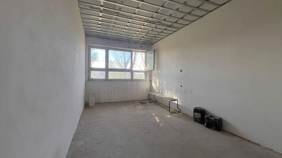 Teren plus Cladire in Onesti - Poză 9