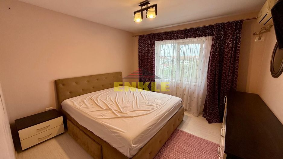 De închiriat apartament cu 2 camere decomandat, Str. Ion Pillat. - Poză 2