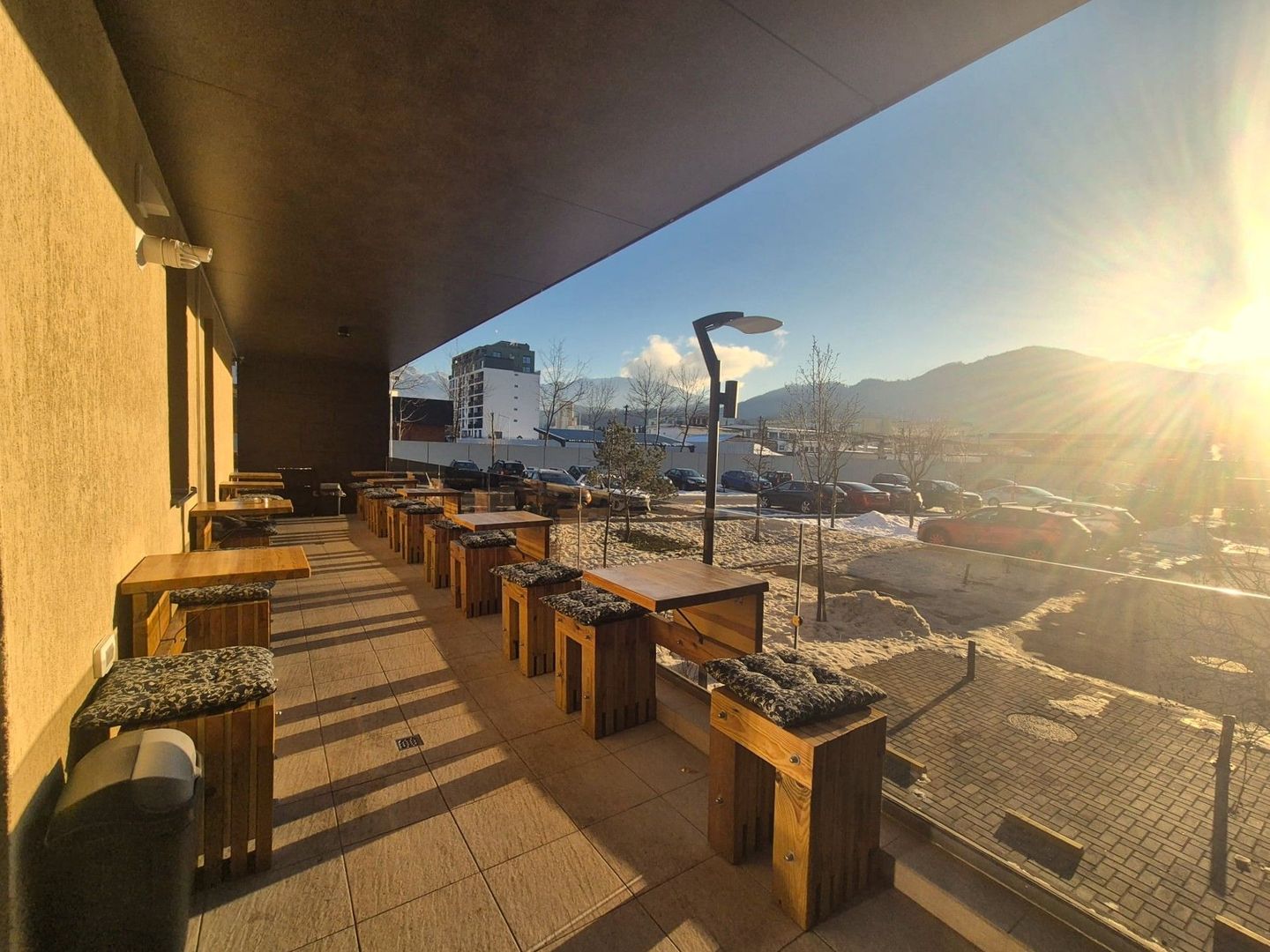 URBAN PLAZA, bloc nou, orientare vestică, apartament la cheie - Poză 1